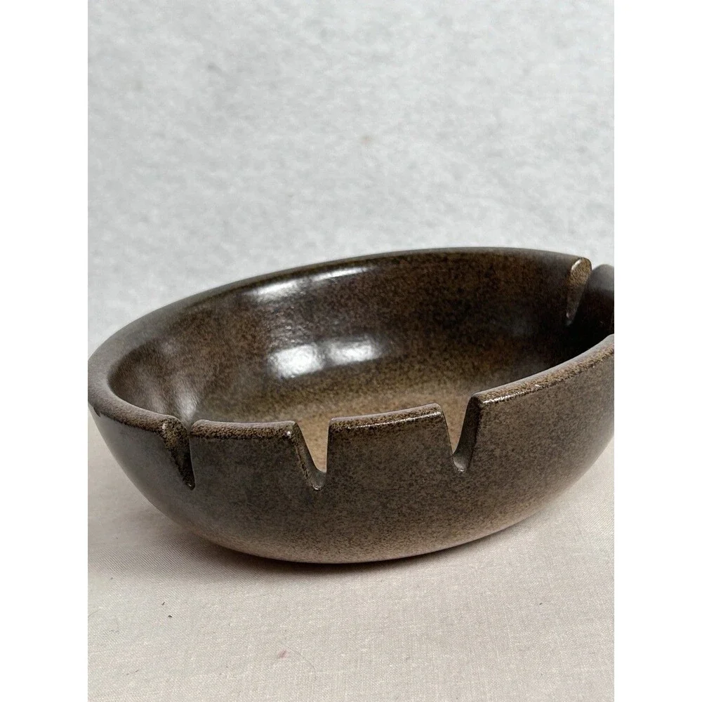 Heath speckled brown & tan 6 slot ashtray 6 1/2 x 2 in MCM Made in Sausalito CA